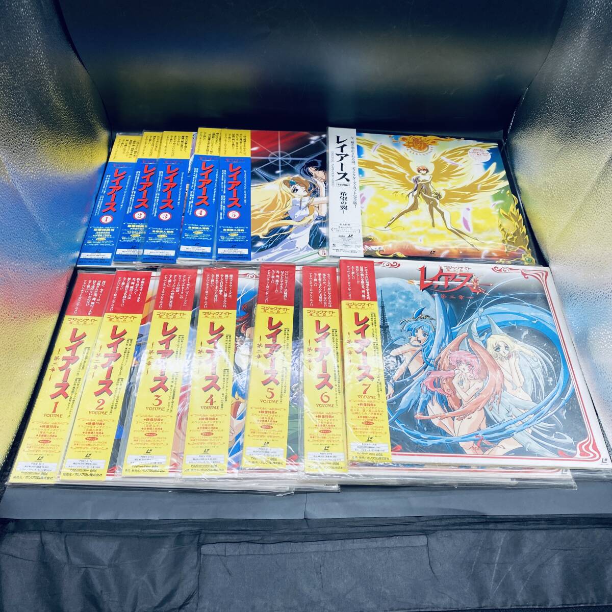 Yahoo!オークション -「魔法騎士レイアース」(レーザーディスク) の