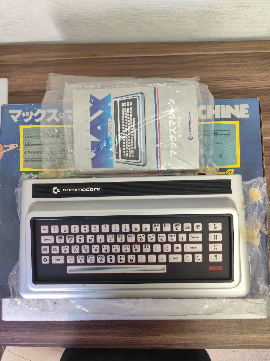 Yahoo!オークション -「commodore max」の落札相場・落札価格