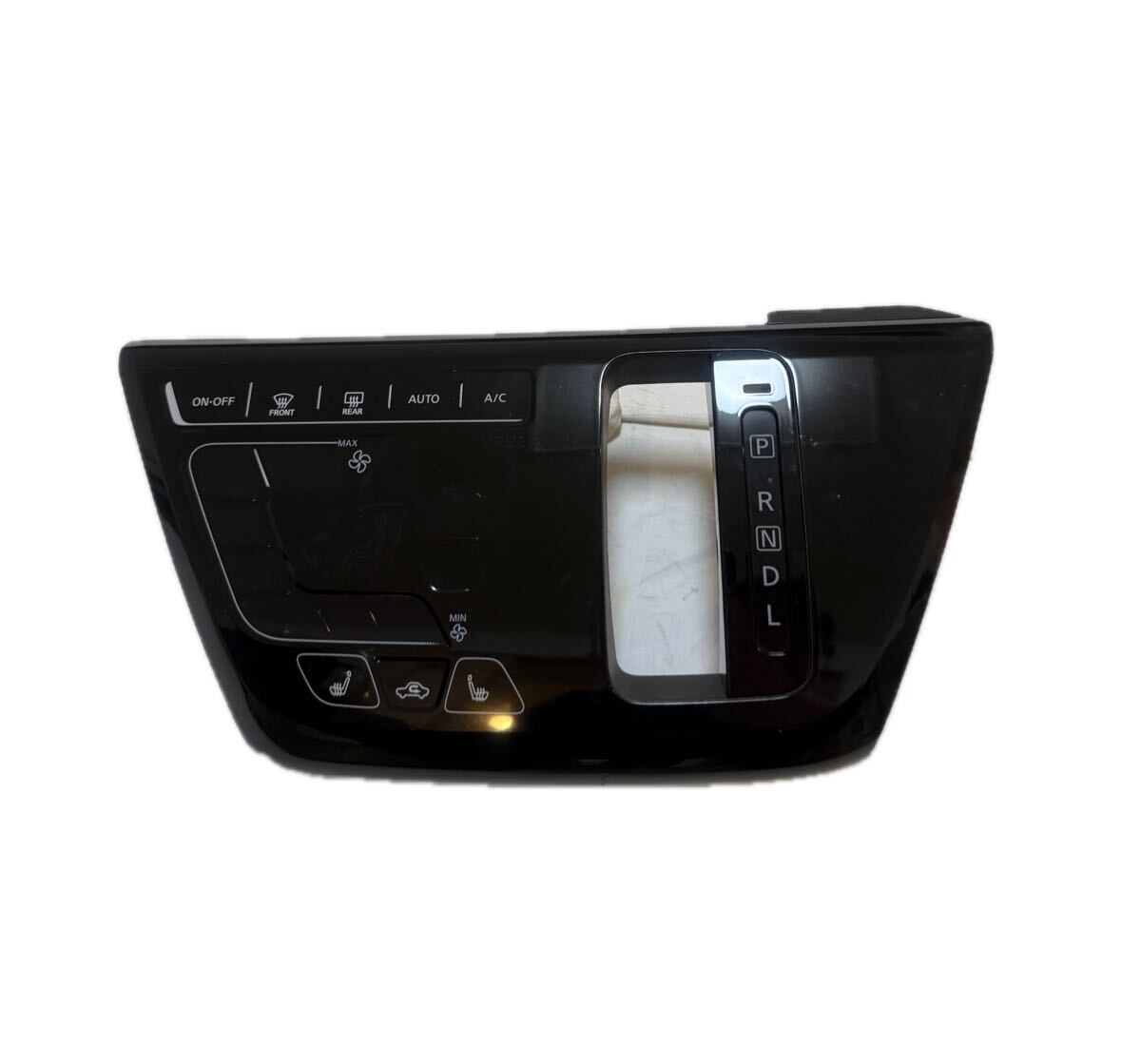 Yahoo!オークション -「日産 デイズ エアコンパネル」(パーツ) の落札