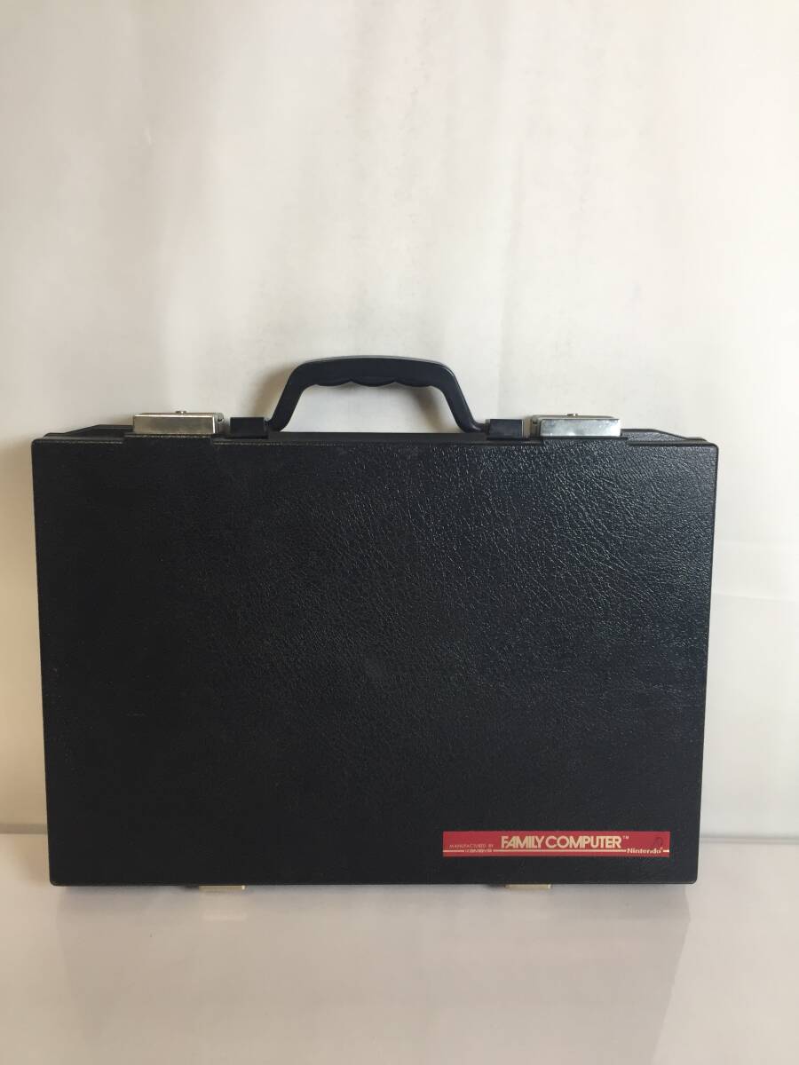 Yahoo!オークション -「ファミコン アタッシュケース」の落札相場