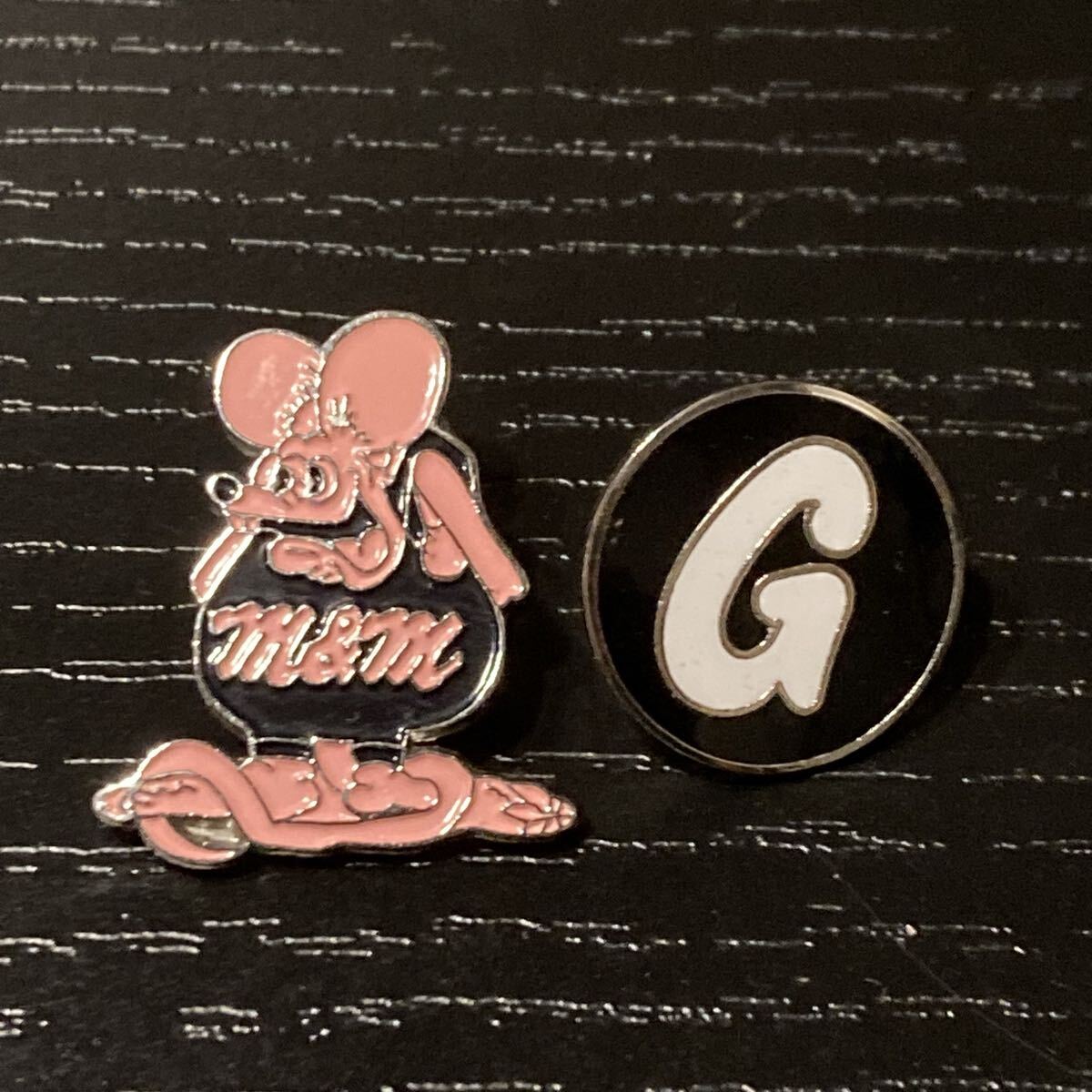 Yahoo!オークション -「good enough ピンバッジ」の落札相場・落札価格