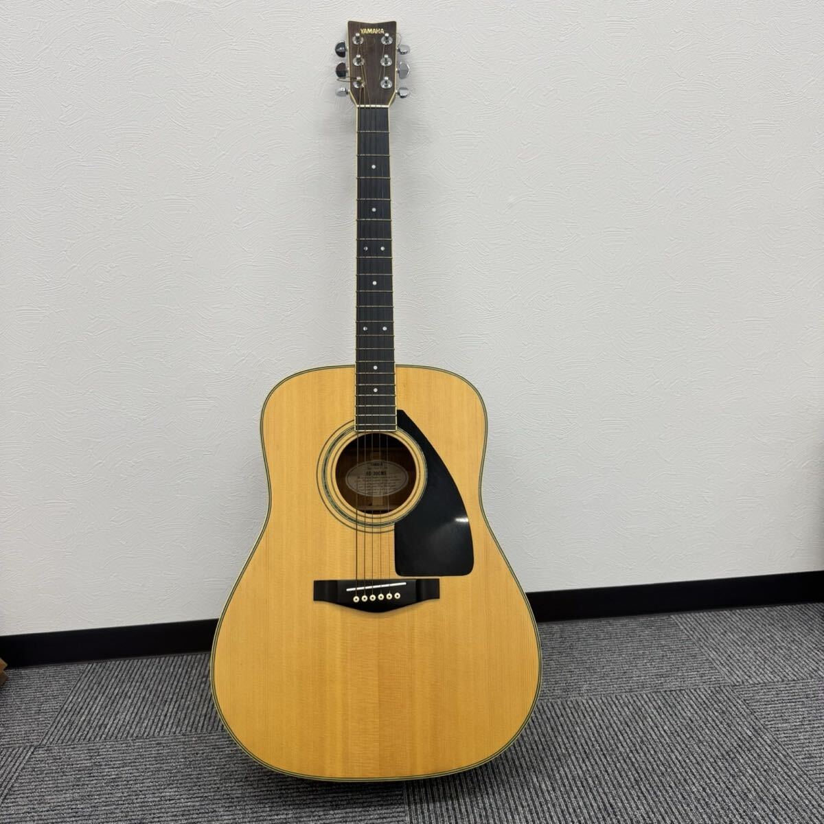 Yahoo!オークション -「yamaha fg 300」の落札相場・落札価格