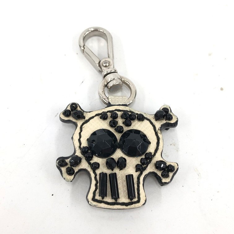 Yahoo!オークション -「プラダ キーホルダー スカル」の落札相場・落札価格