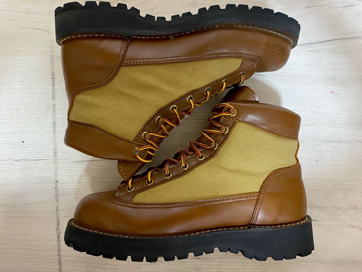 Yahoo!オークション -「ダナーライト 黒タグ」の落札相場・落札価格