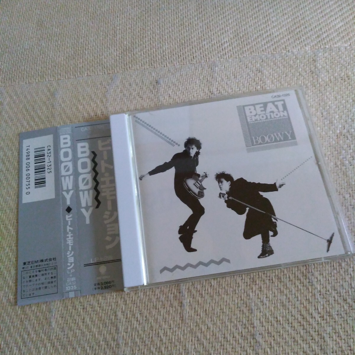 GIGS BOOWY 激レア 希少価値 LD／ボーイ BOOWY 「GIGS CASE