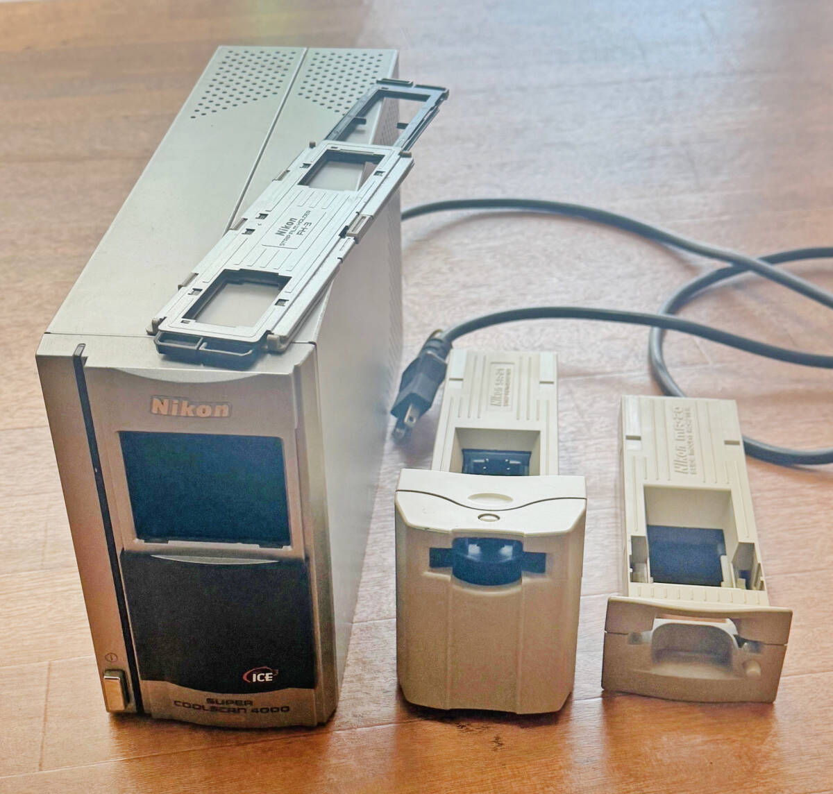 Yahoo!オークション -「coolscan 4000 ed」の落札相場・落札価格