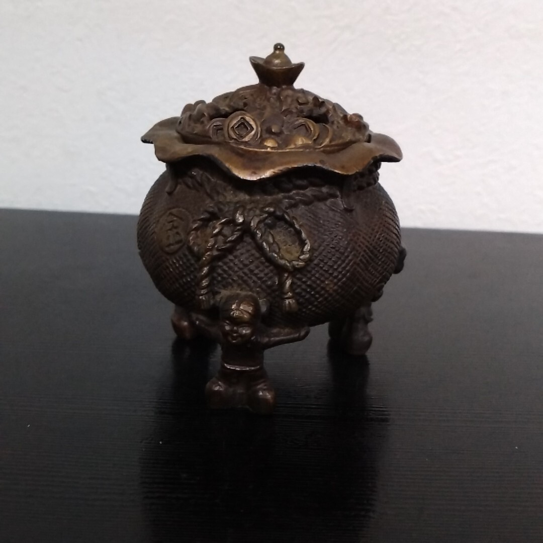 2026年最新】香炉 - 美しい陶芸作品やアンティークの香炉が集う