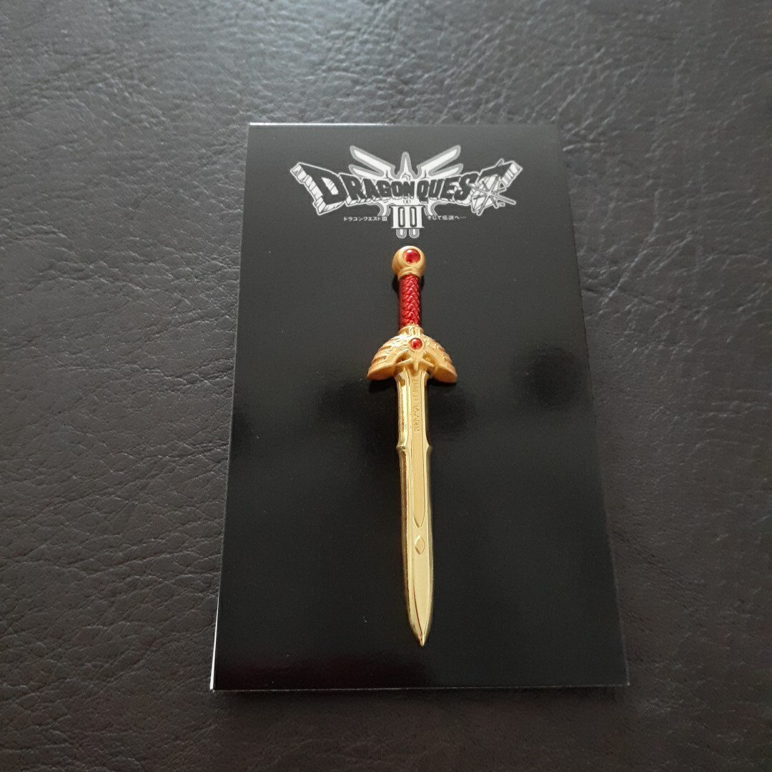 Yahoo!オークション -「ロトの剣 ピンズ」(フィギュア) の落札相場