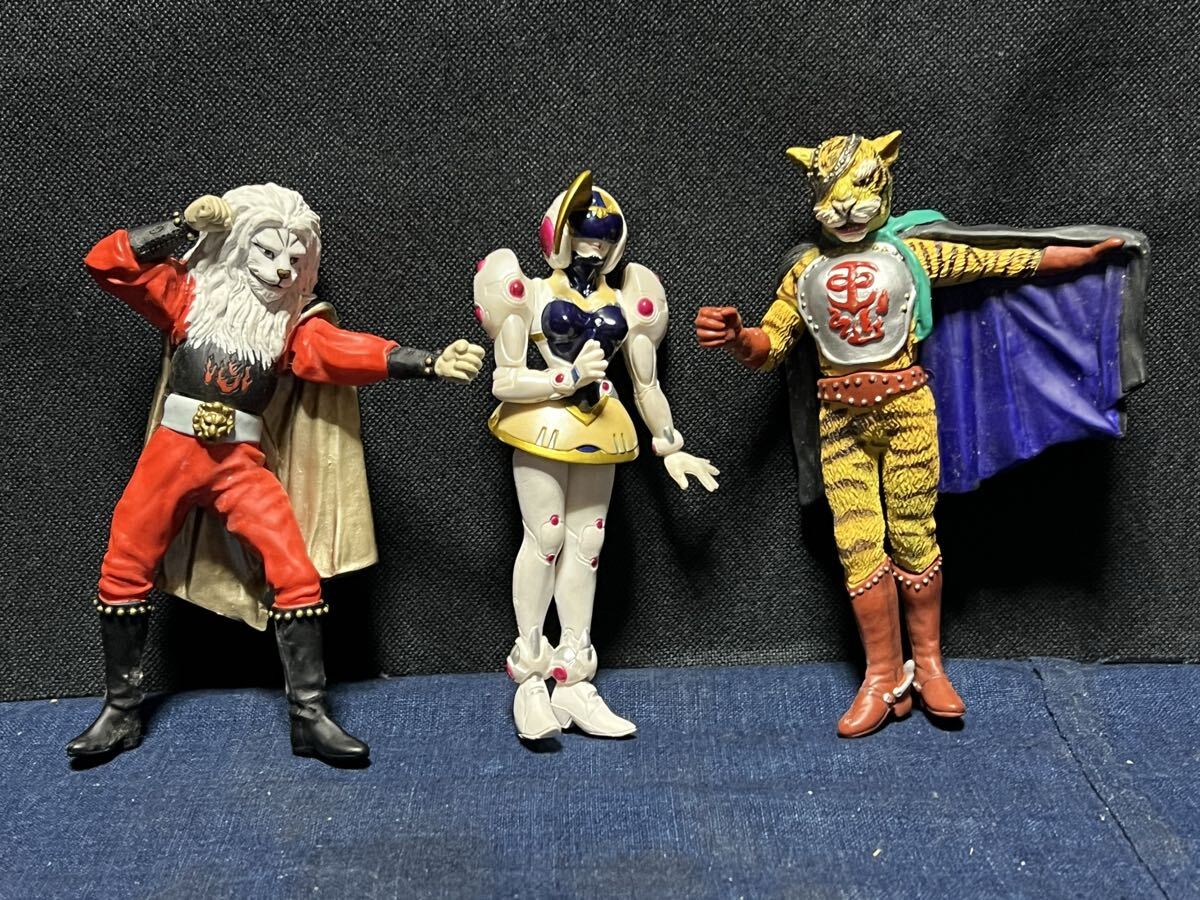 Yahoo!オークション -「ライオン丸 フィギュア」の落札相場・落札価格