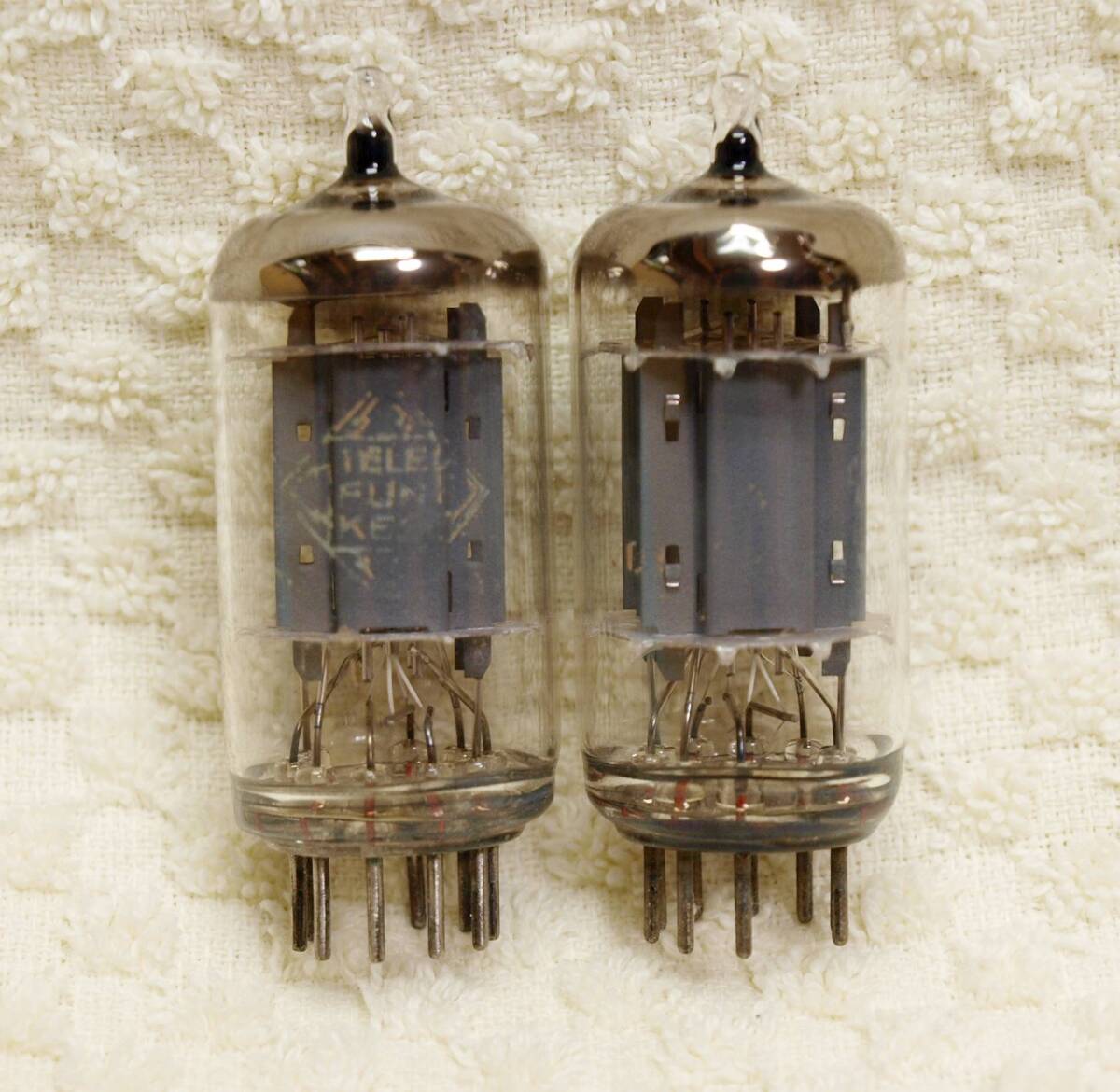 Yahoo!オークション -「telefunken ecc83 12ax7」の落札相場・落札価格