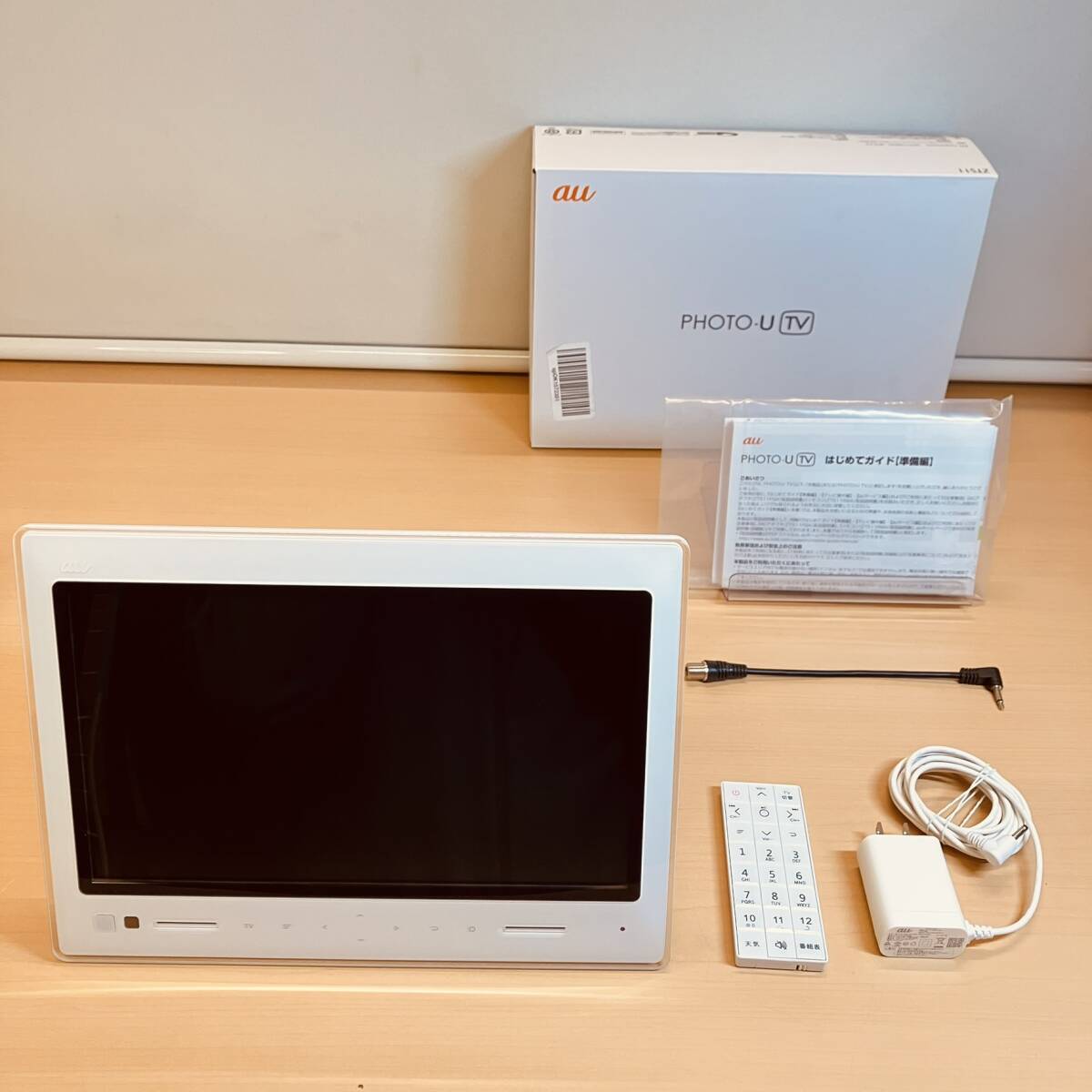 Yahoo!オークション -「au photo-u tv zts11swa」の落札相場・落札価格