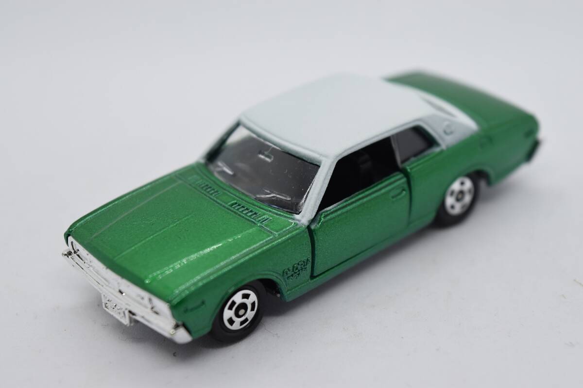 Yahoo!オークション -「日産グロリア2000gx」(トミカ) (自動車)の落札