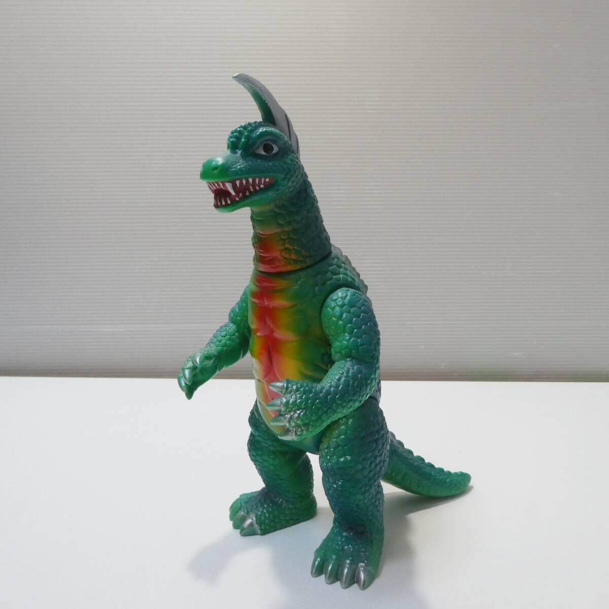 Yahoo!オークション -「アーストロンソフビ」の落札相場・落札価格