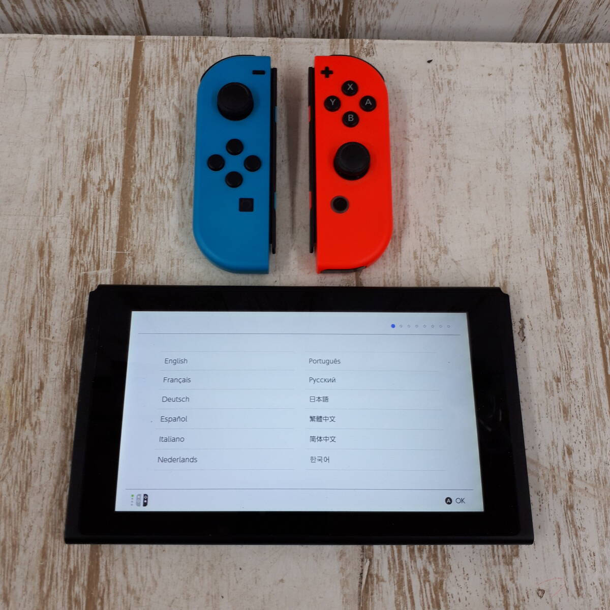 Yahoo!オークション -「旧型モデル」(ニンテンドースイッチ本体