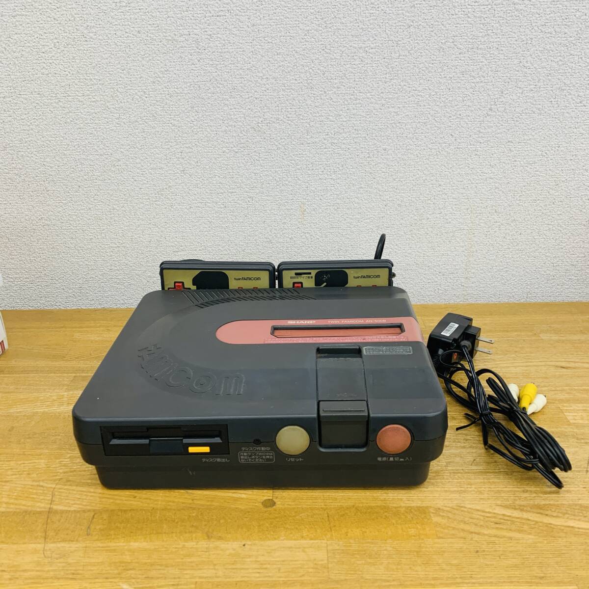 Yahoo!オークション - 「ツインファミコン ジャンク」の落札相場・落札価格