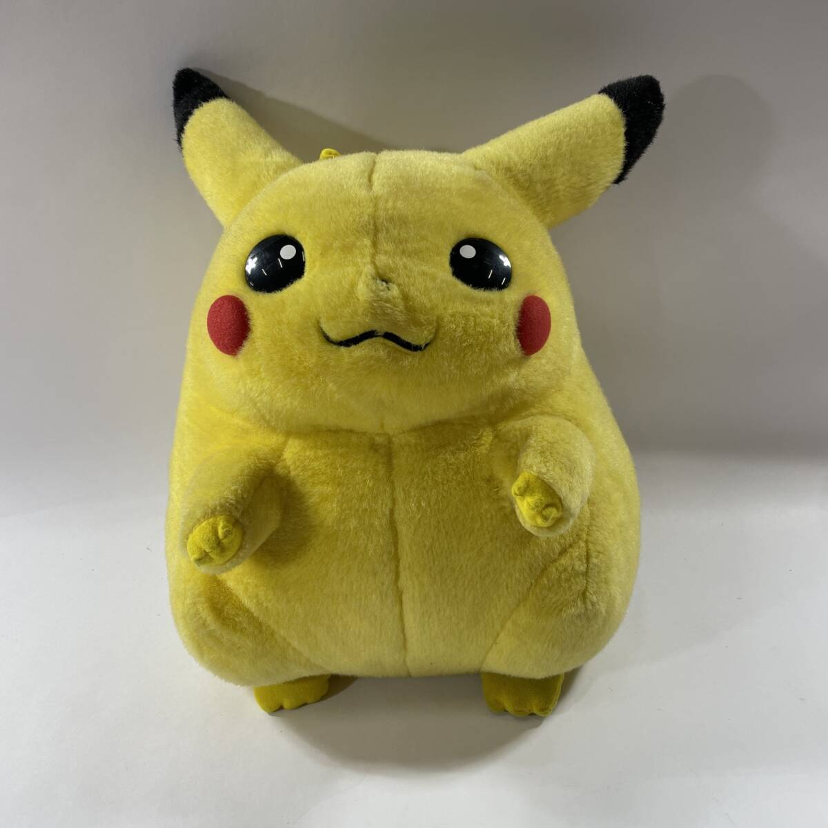 Yahoo!オークション -「tomy ぬいぐるみ ピカチュウ 初期」の落札相場