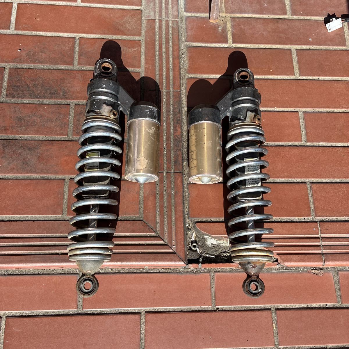 Yahoo!オークション -「ゼファーχ 純正リアサス」(カワサキ用