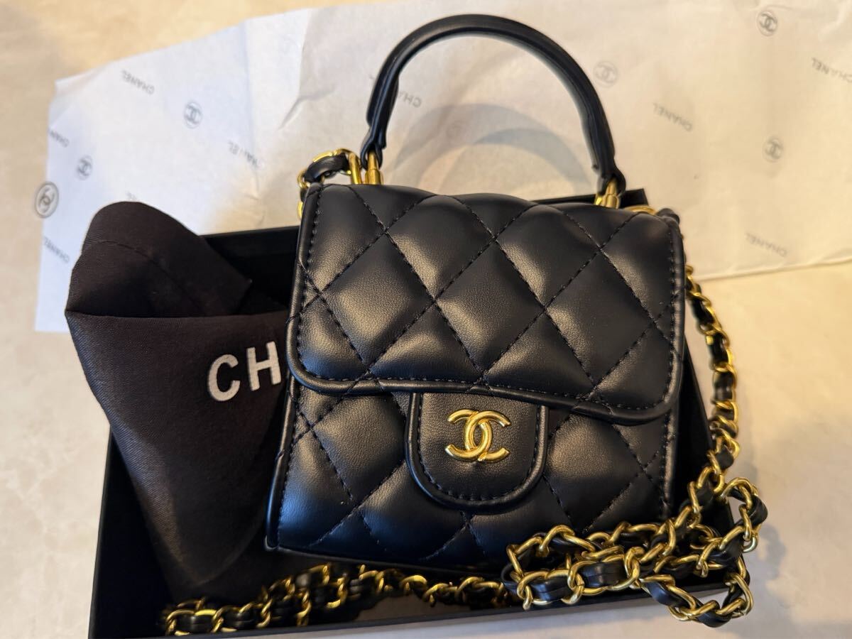 CHANEL MAKEUP ハンドル パール キルティング バッグ ノベルティ