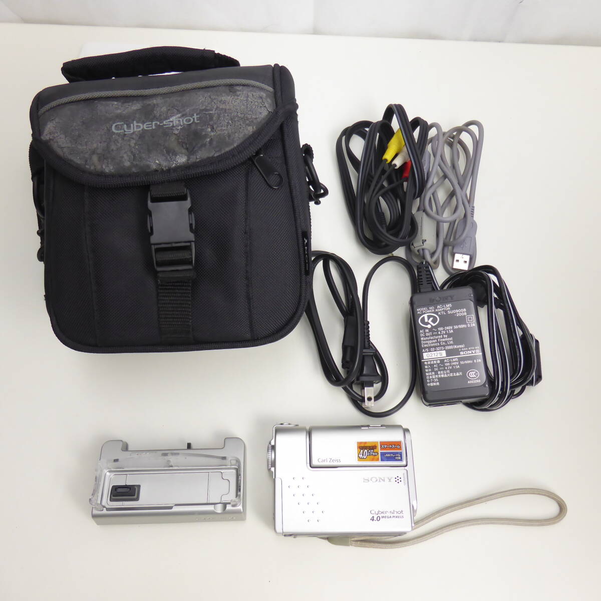 Yahoo!オークション -「dsc-f77」の落札相場・落札価格