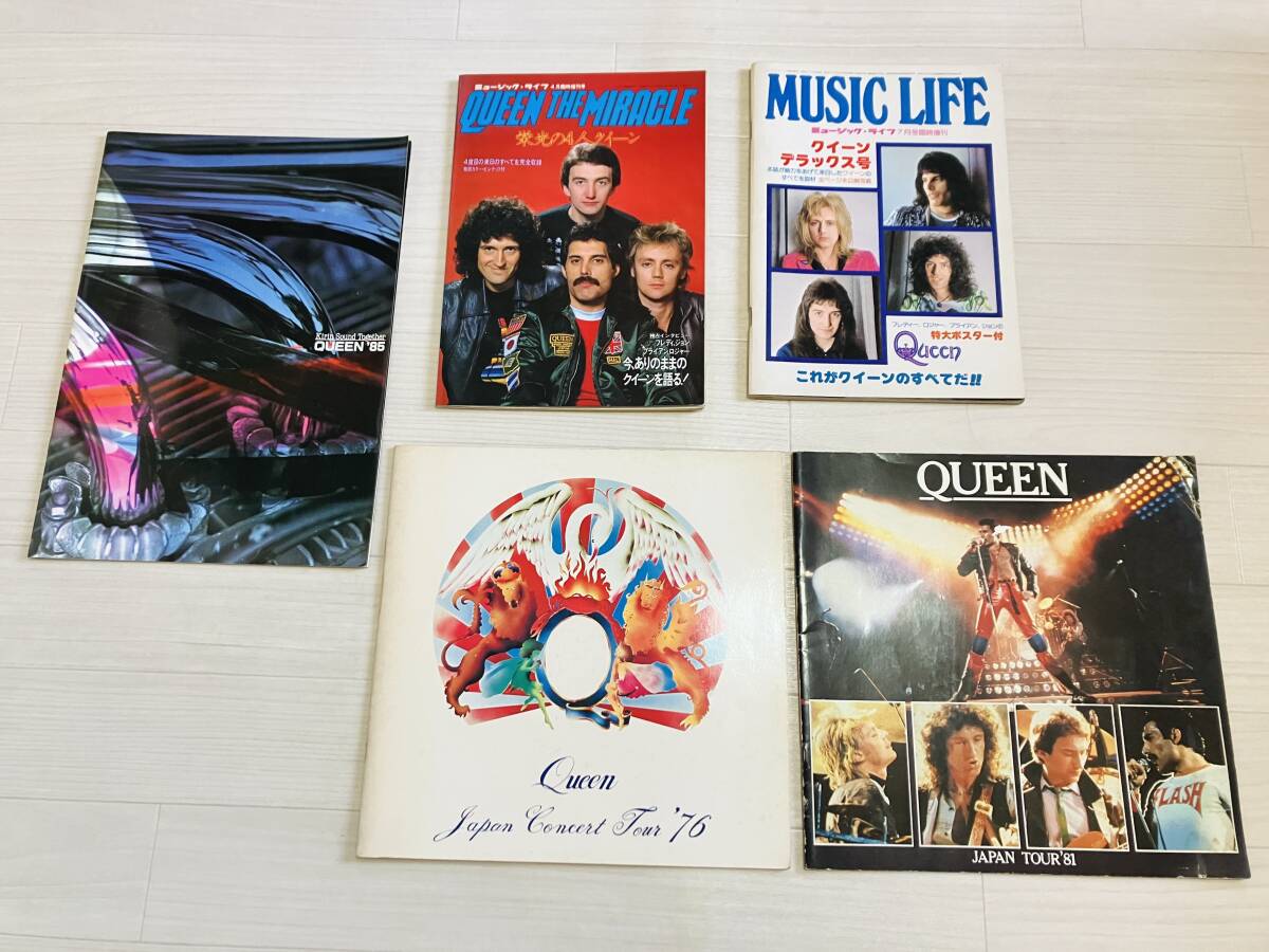 Yahoo!オークション -「queen」(パンフレット) (記念品、思い出の品)の