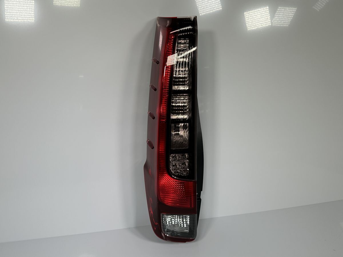 2026年最新】Yahoo!オークション -エスクァイア テールランプ 純正の