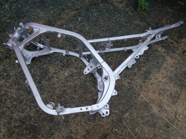 Yahoo!オークション -「cbr400fフレーム」(フレーム) (パーツ)の落札