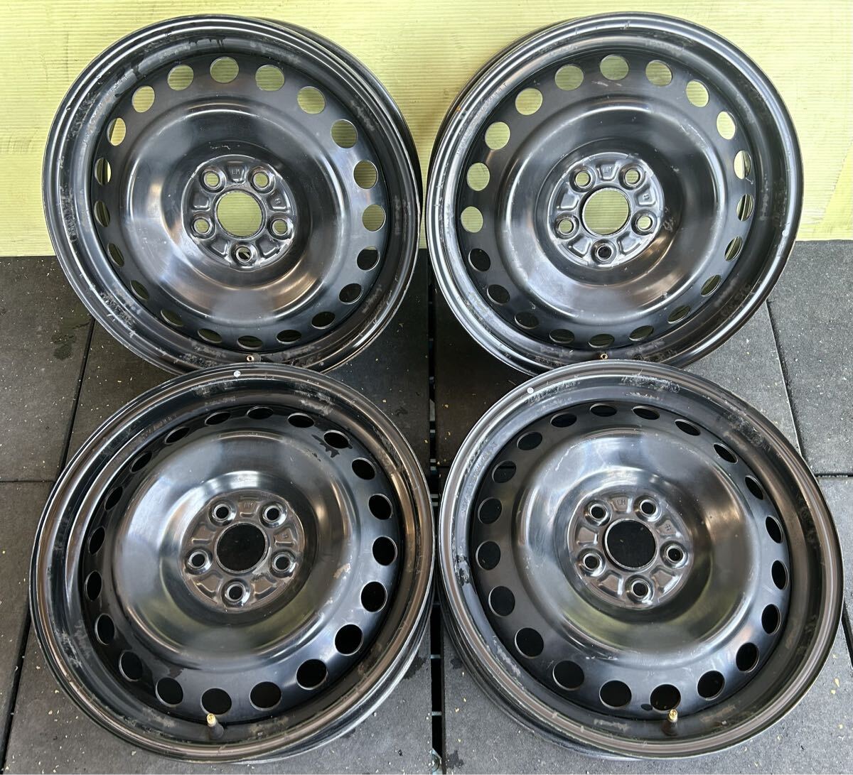 2026年最新】Yahoo!オークション -pcd100 5穴 16インチ スチールの中古