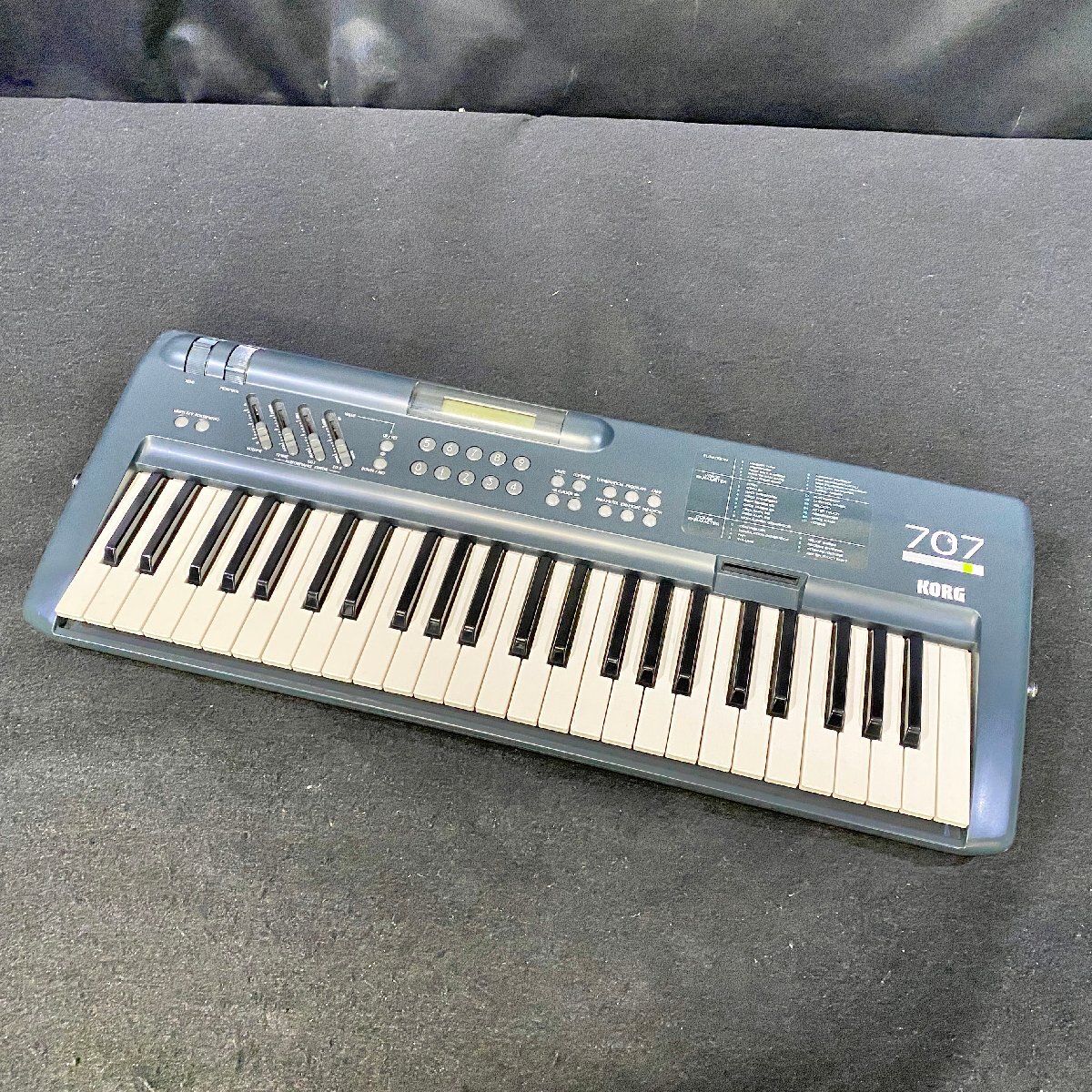 ジャンク 通電確認済 KORG コルグ 707 シンセサイザー キーボード