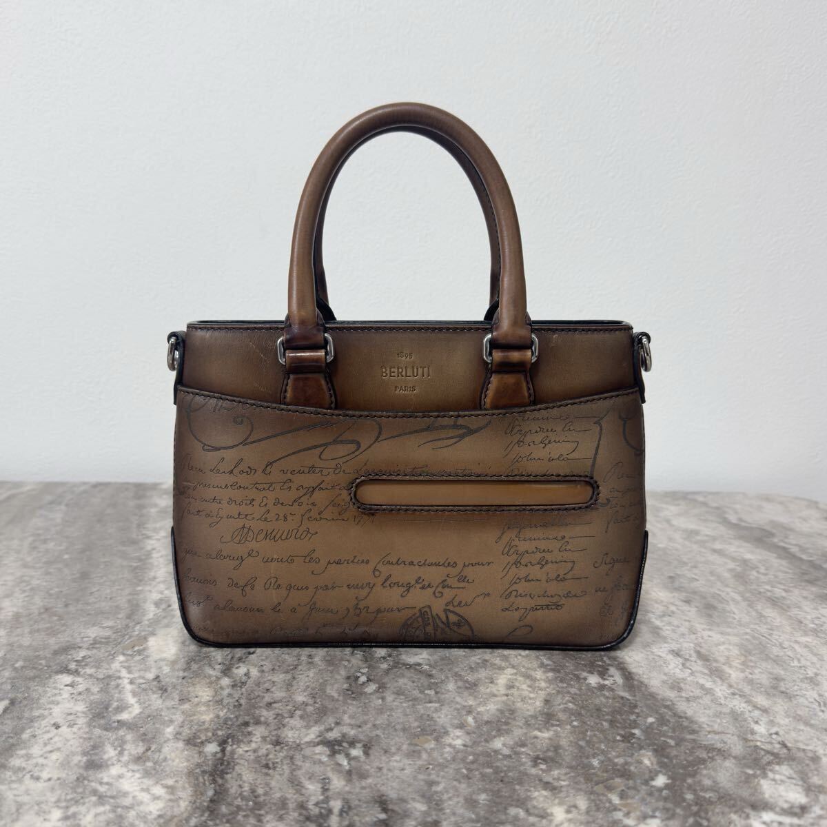 2026年最新】Yahoo!オークション -ベルルッティ ガリバーの中古品