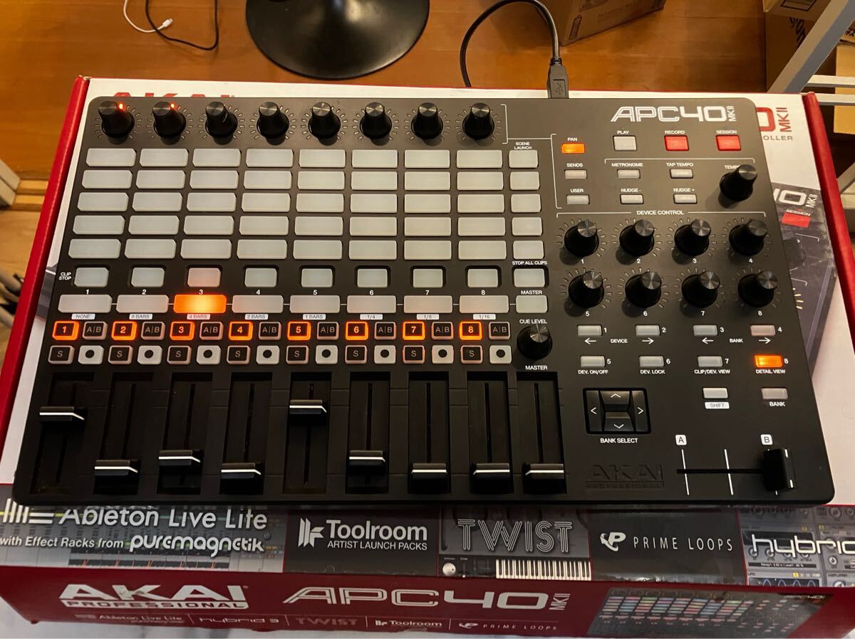 Yahoo!オークション -「akai apc40」の落札相場・落札価格