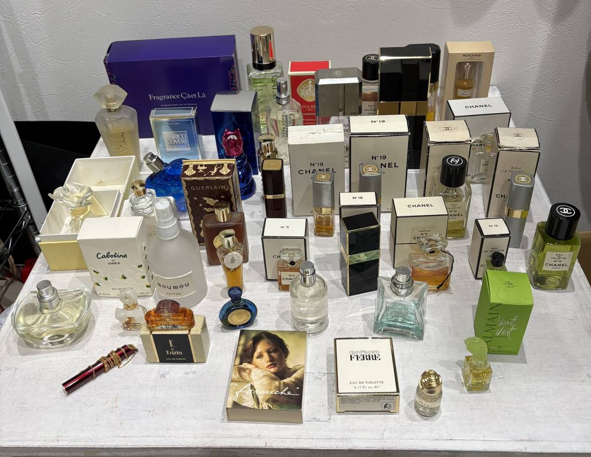 Yahoo!オークション -「大量まとめ売り」(香水、フレグランス) の落札