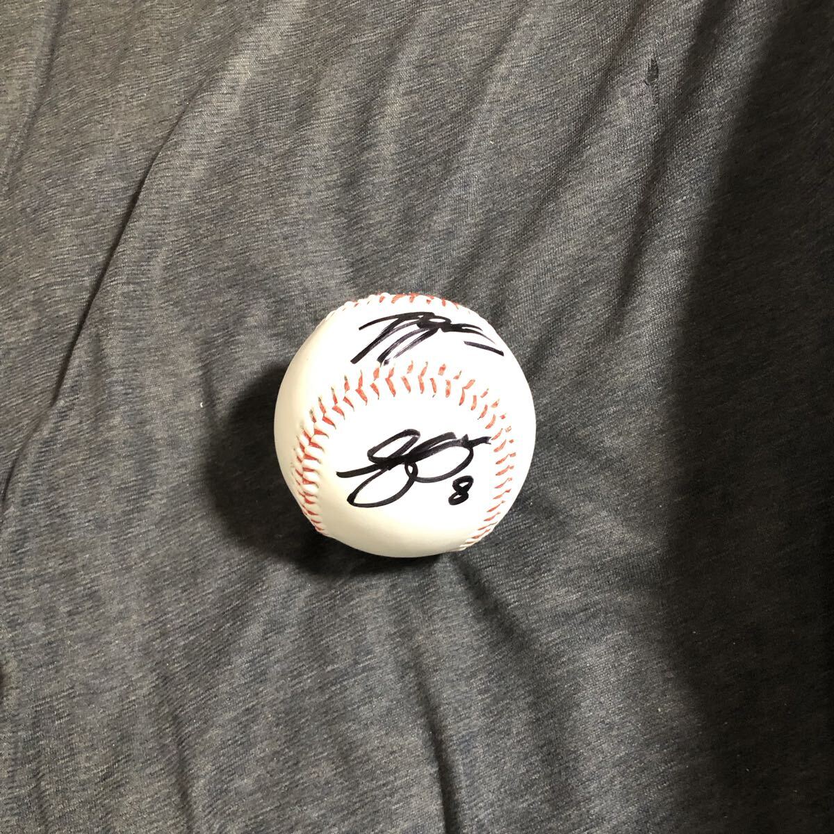 Yahoo!オークション -「佐藤輝明 サインボール」の落札相場・落札価格