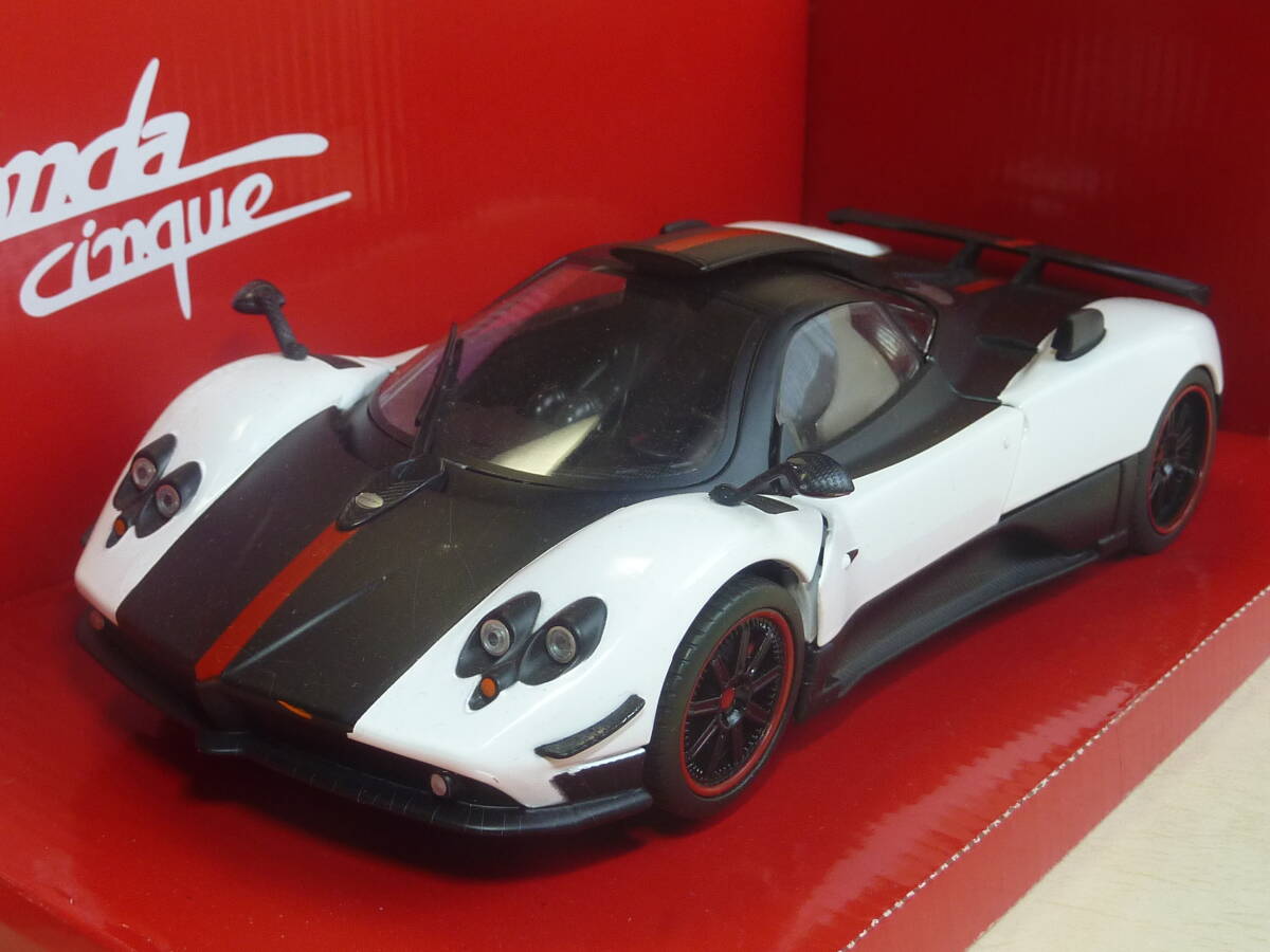 Yahoo!オークション -「1／18 パガーニ ゾンダ」の落札相場・落札価格