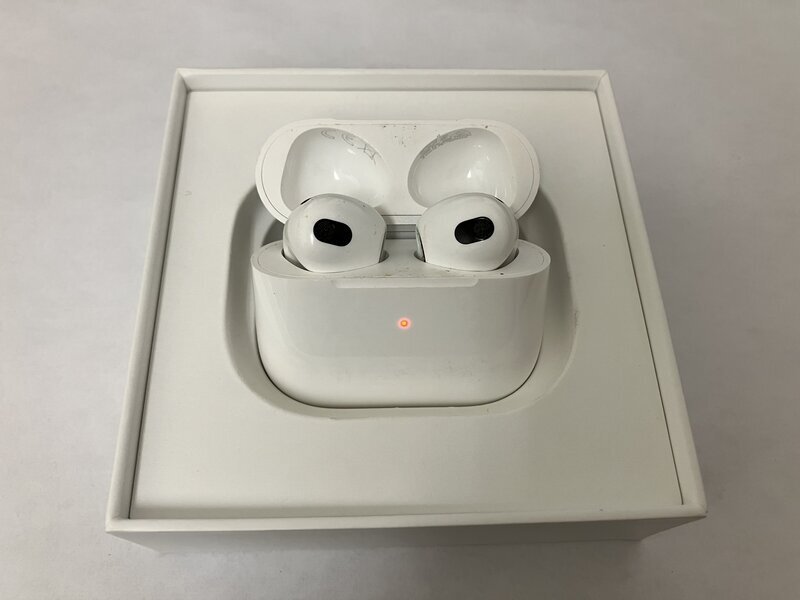 Yahoo!オークション -「airpods 第3世代 mme73j／a」の落札相場・落札価格