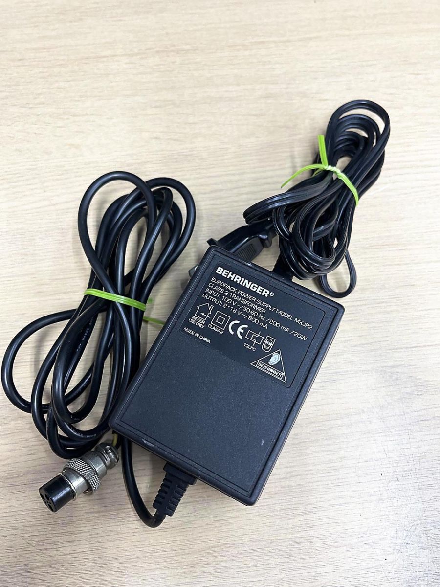 Yahoo!オークション -「behringer」(変圧器、アダプター) の落札相場