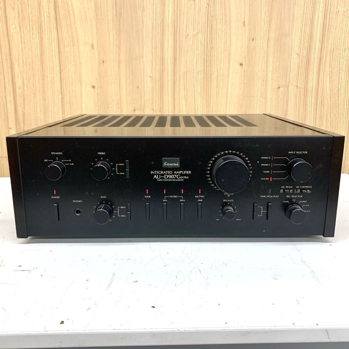 Yahoo!オークション -「sansui au-d907g extra」の落札相場・落札価格