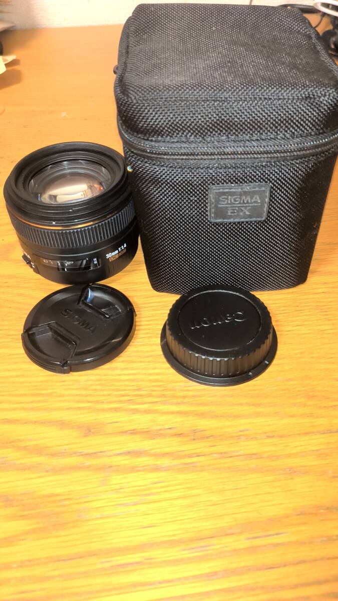 シグマ 30mm F1.4 EX DC HSM (ｷﾔﾉﾝ AF) オークション比較 - 価格.com