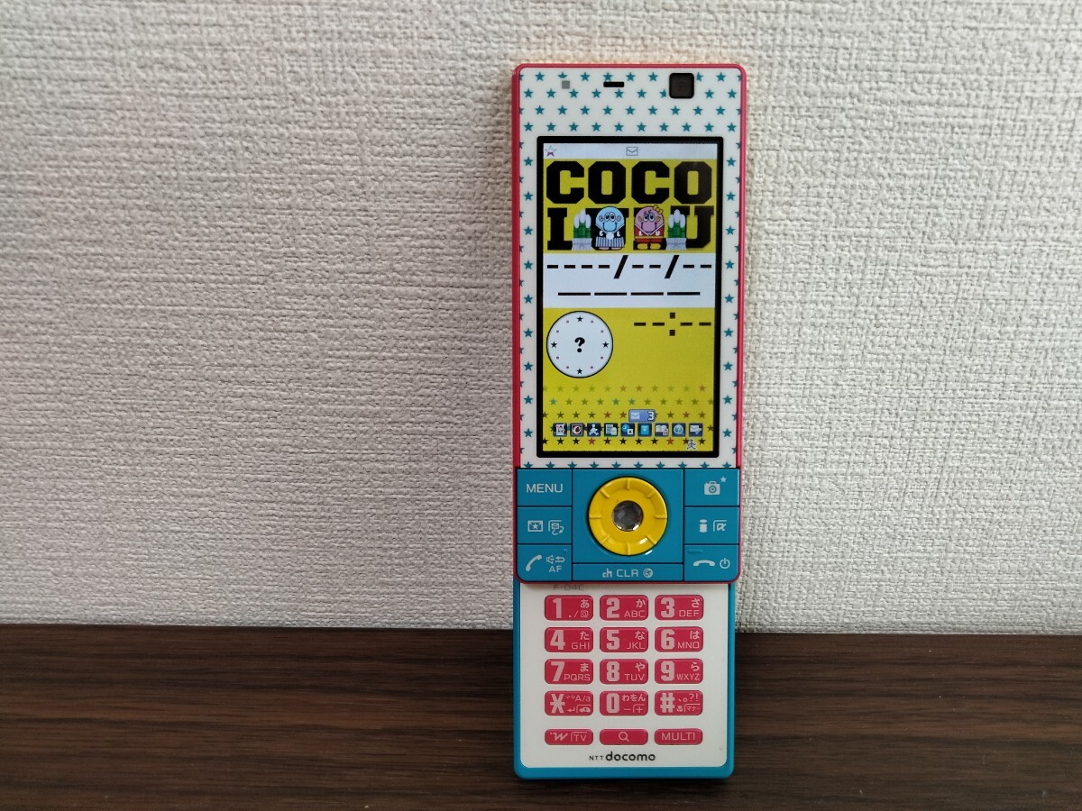 Yahoo!オークション -「f-04c」(NTTドコモ) (携帯電話本体)の落札相場