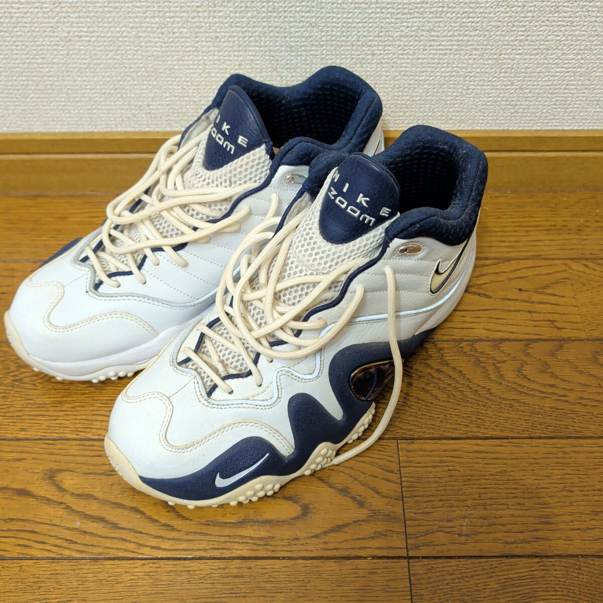 Yahoo!オークション -「nike zoom uptempo 5」の落札相場・落札価格