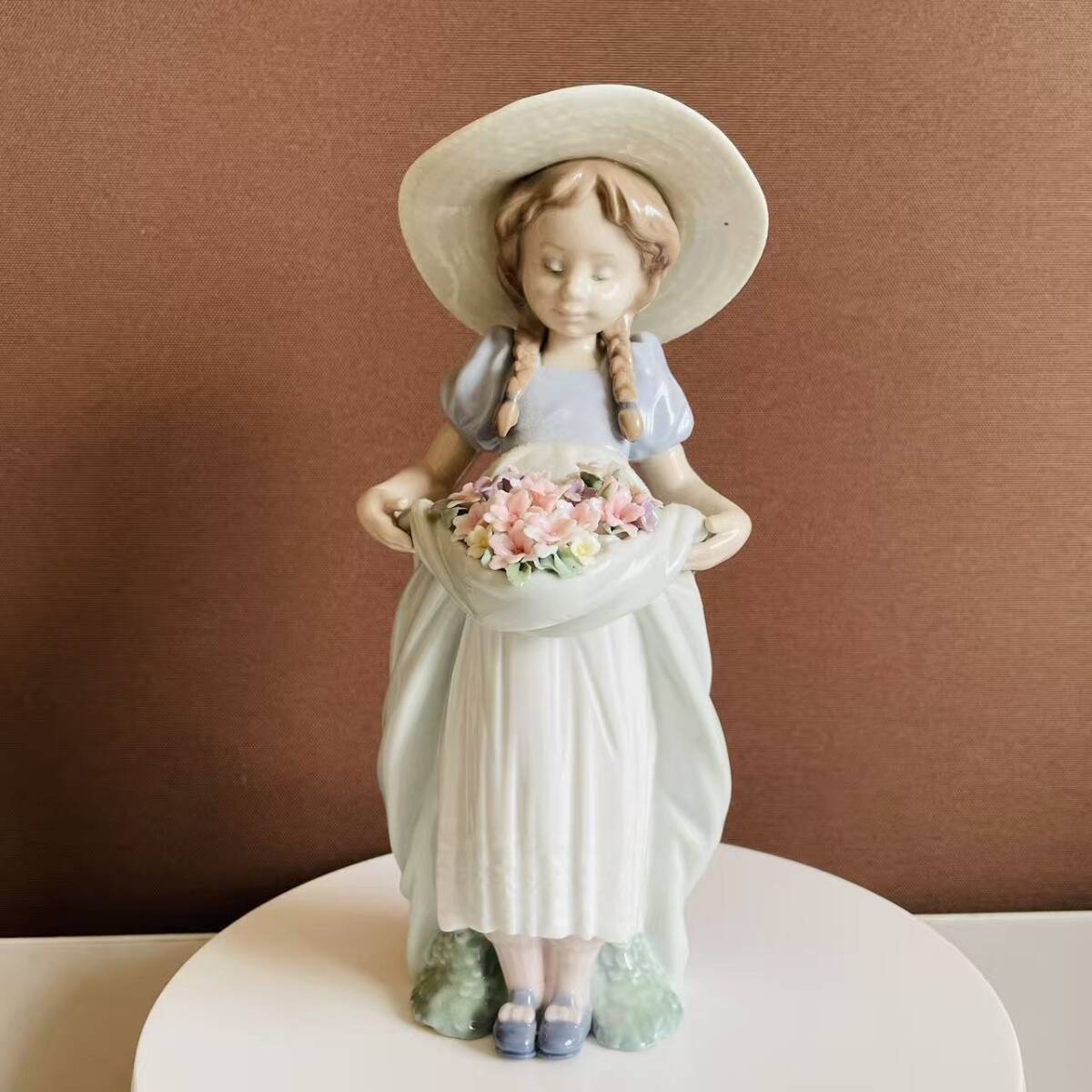 2026年最新】Yahoo!オークション -フィギュリン(リヤドロ)の中古品