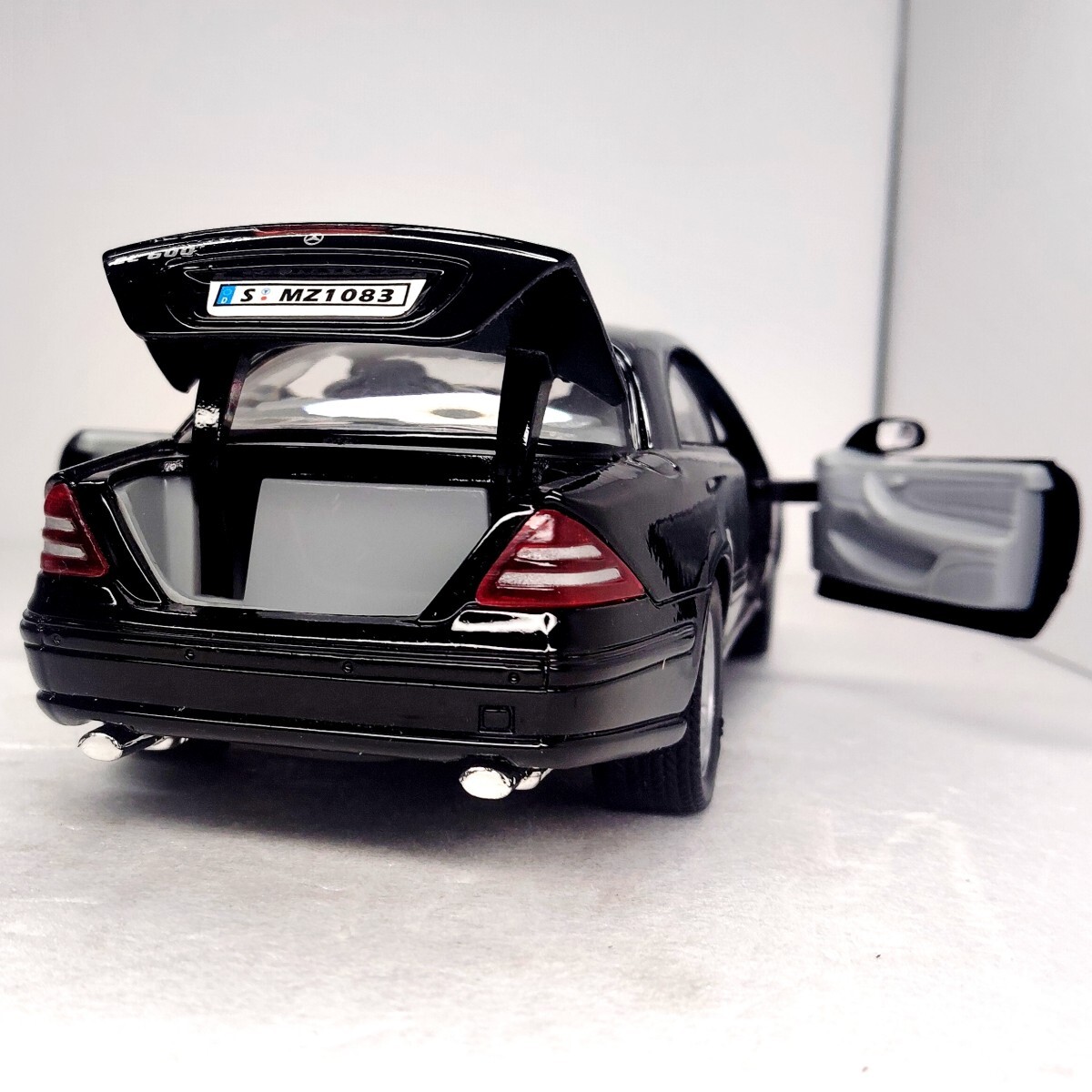 Yahoo!オークション -「ベンツcl600」(自動車) (ミニカー)の落札相場