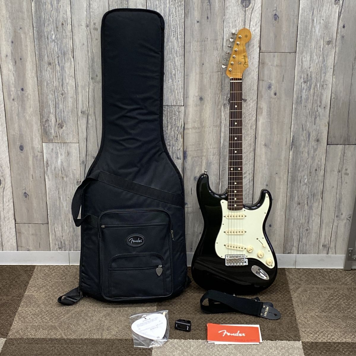 Yahoo!オークション -「(ジャンク)fender japan」の落札相場・落札価格