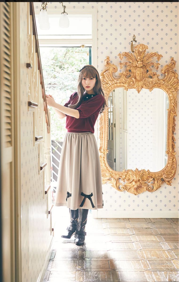 国内正規品】メゾンドフルールプチローブカノン クロエが微笑む