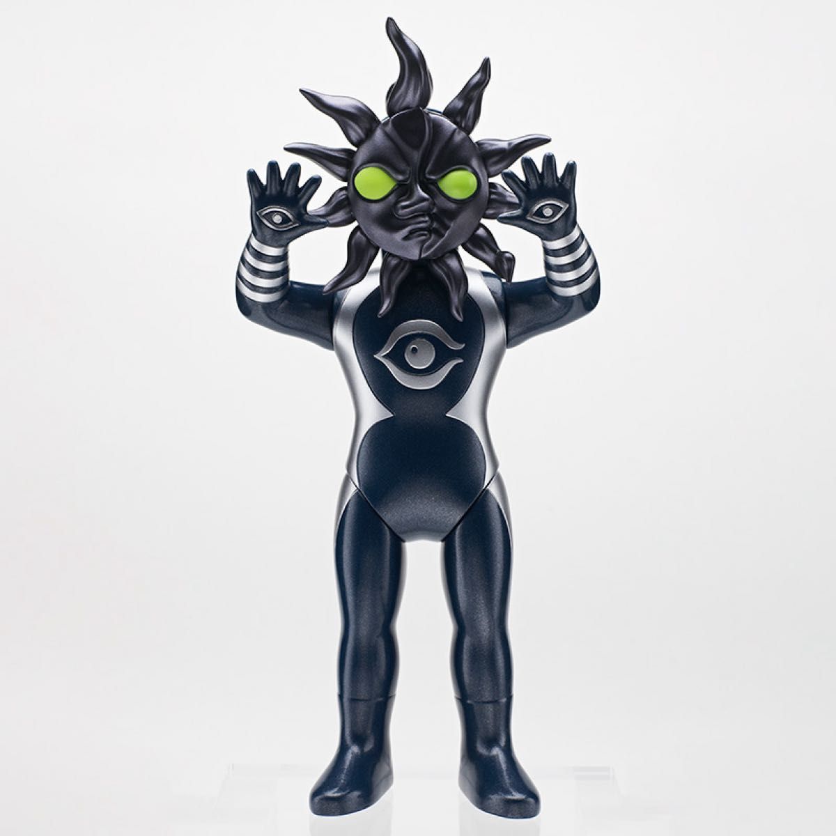 新品・未開封】超復刻版 タローマン ソフビ / 奇譚クラブ 奇獣大行進