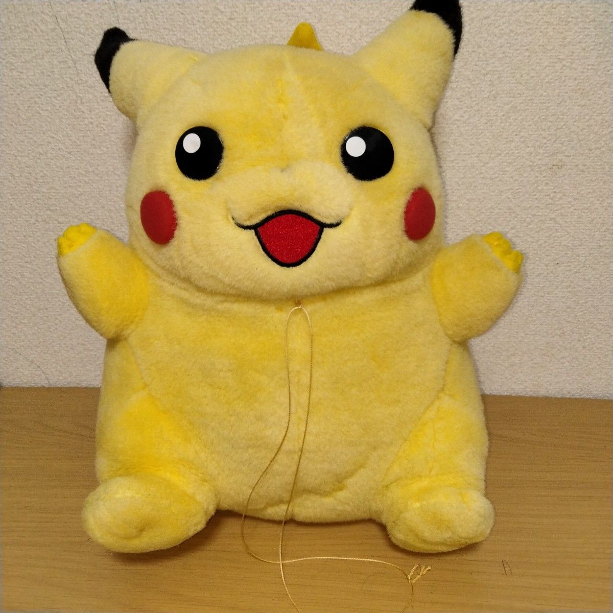 タグ付き】TOMY 等身大 ニュー ピカチュウ 1/1 パート3 ぬいぐるみ