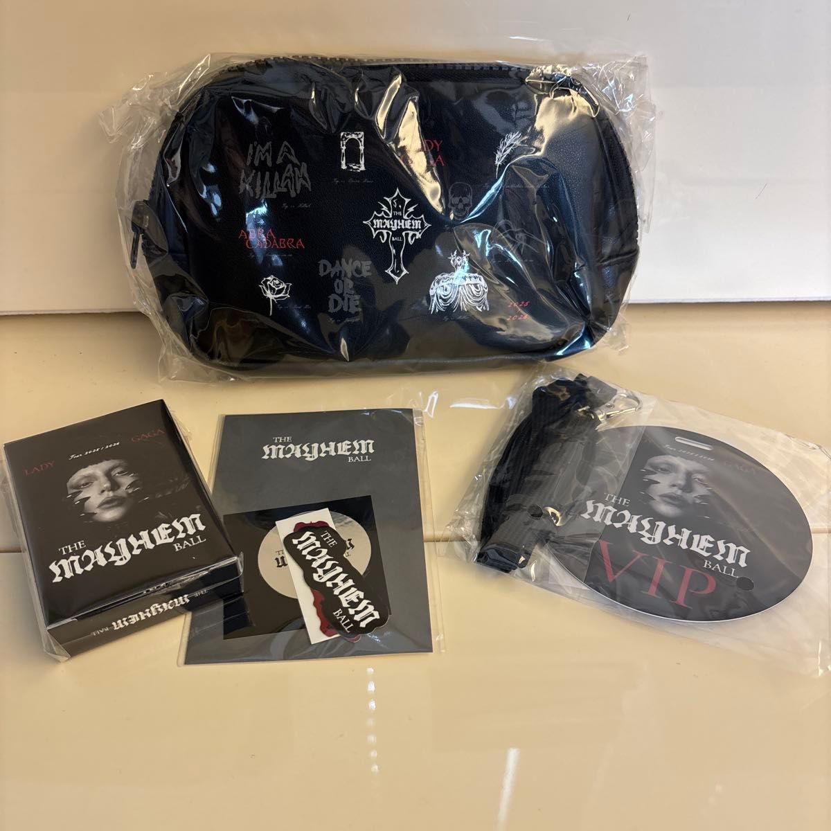 LADY GAGAのTHE MAYHEM BALL JAPAN 2026のVIP専用グッズフルセット