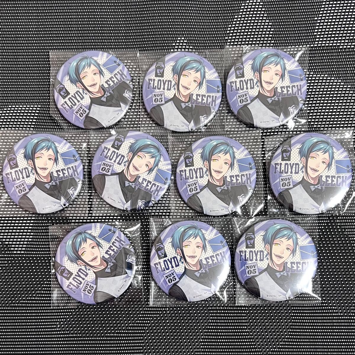 フロイド おめかしバースデー 缶バッジ フロイドリーチ ツイステッド