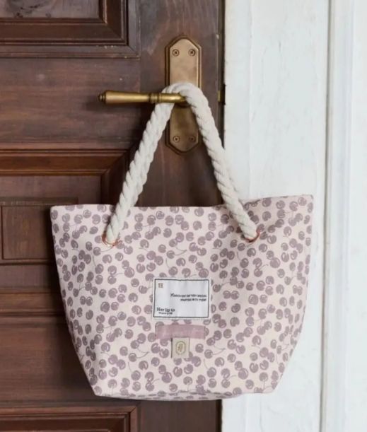 Herlipto Cozy Winter Tote Bag｜Yahoo!フリマ（旧PayPayフリマ）