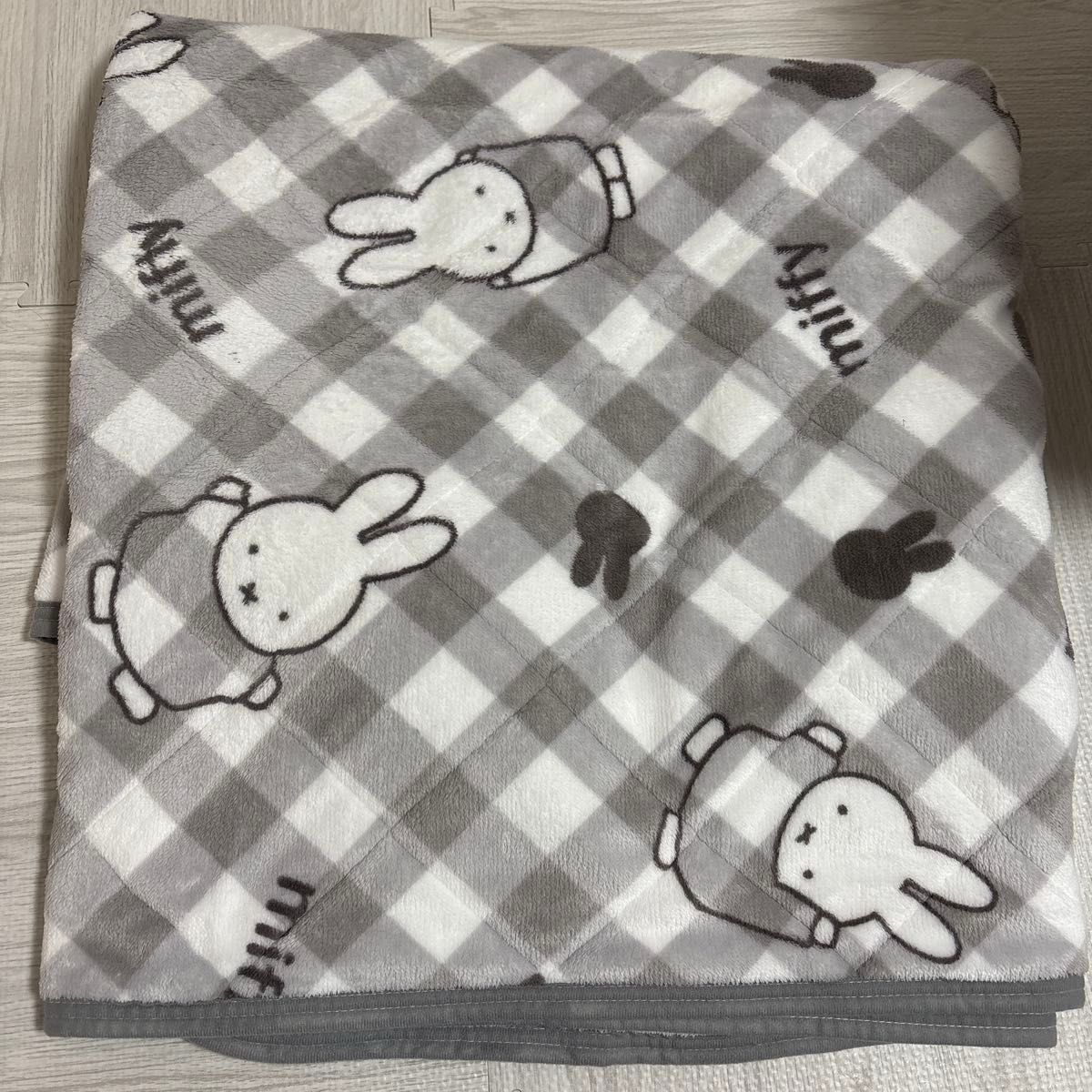 完売品 しまむら ミッフィーブランケット2枚セット｜Yahoo!フリマ（旧