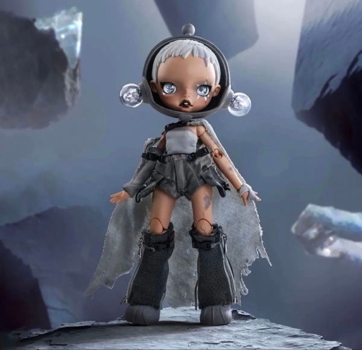 POPMART ポップマート スカルパンダ SKULLPANDA x DUCATI 1/6 Action